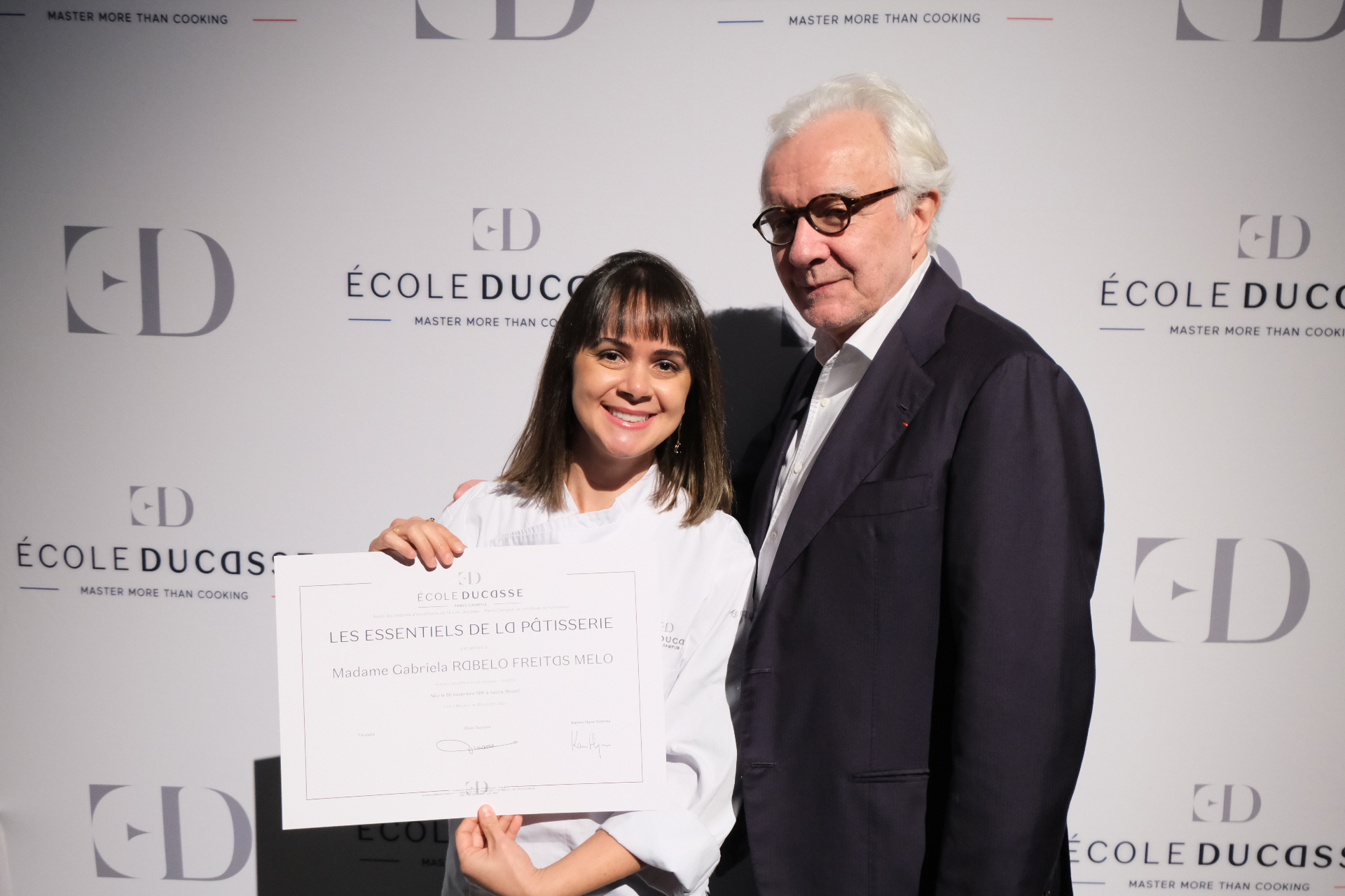 Chef Gaby Melo formada pela École Ducasse — Les Essentiels de la Pâtisserie em Paris